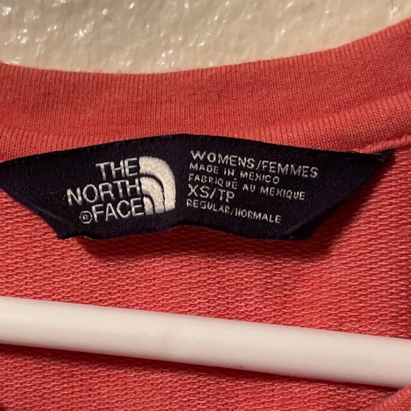 The North face shirt size  XS - Picture 10 of 11